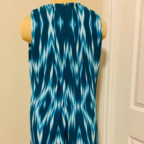 Calvin Klein Pocket Dress - Picture 5 of 6